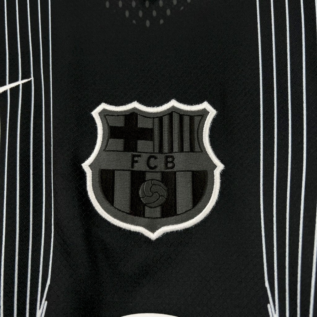 BARCELONA EDICIÓN ESPECIAL NEGRA 25/26 HOMBRE