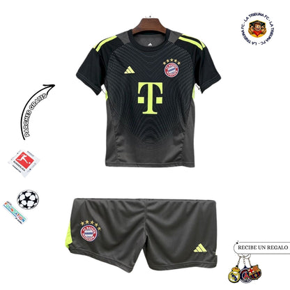 BAYERN MUNICH III PORTERO 25/26 CONJUNTO INFANTIL
