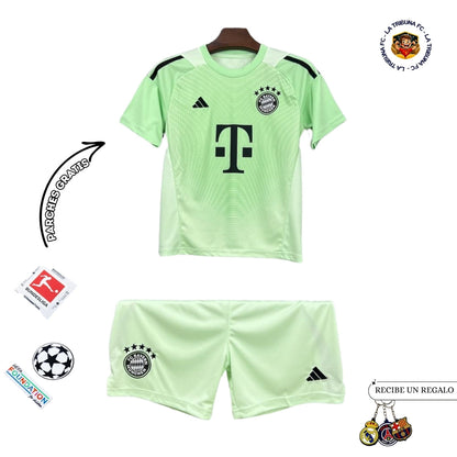 BAYERN MUNICH VERDE 25/26 CONJUNTO INFANTIL