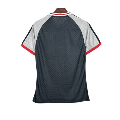 JAPÓN EDICIÓN ANIME 24/25 HOMBRE (VERSIÓN JUGADOR)