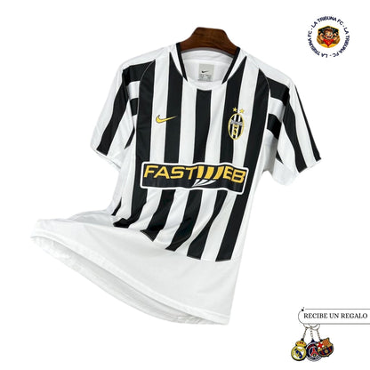 JUVENTUS I 02/03 HOMBRE (RETRO)