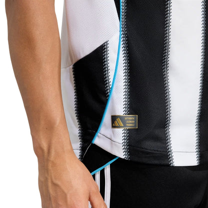 NEWCASTLE UNITED I 25/26 HOMBRE (VERSIÓN JUGADOR)