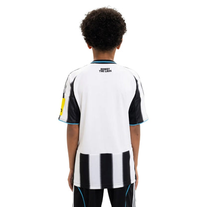 NEWCASTLE UNITED I 25/26 CONJUNTO INFANTIL