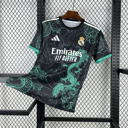 REAL MADRID EDICIÓN ESPECIAL NEGRO Y VERDE 25/26 HOMBRE